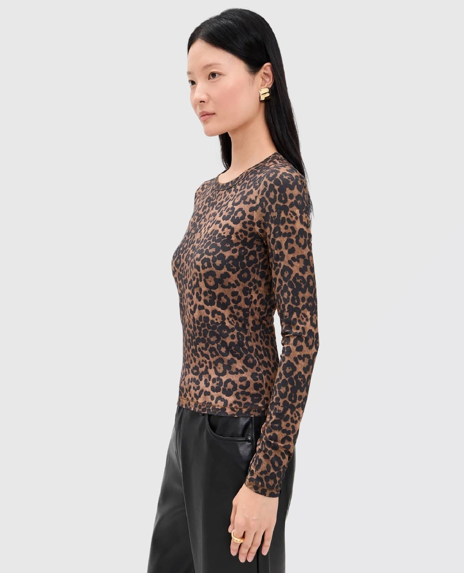 Luca Printed Long Sleeve Tee in Leopard
