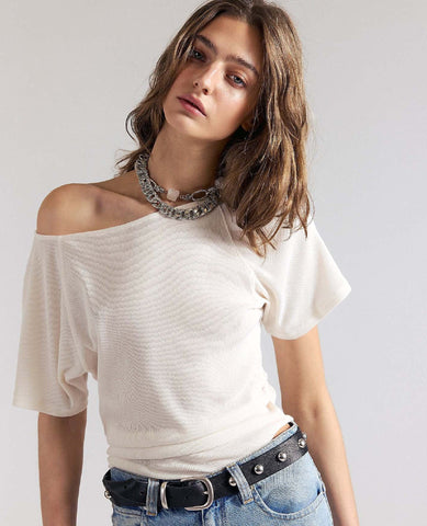 Lucy Shoulder Tee Sugar Swizzle