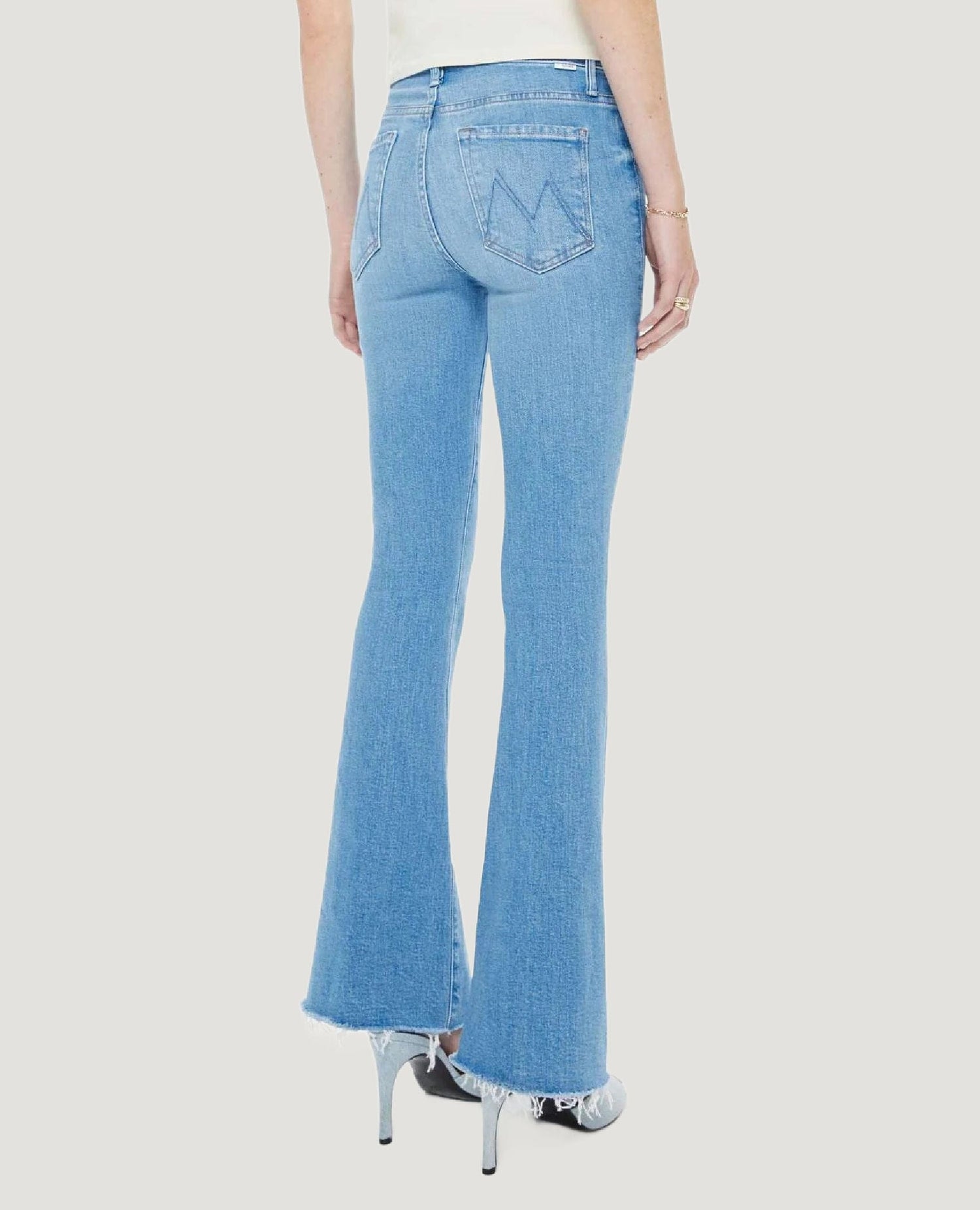 Weekender Fray Jean Satisfy Cravings