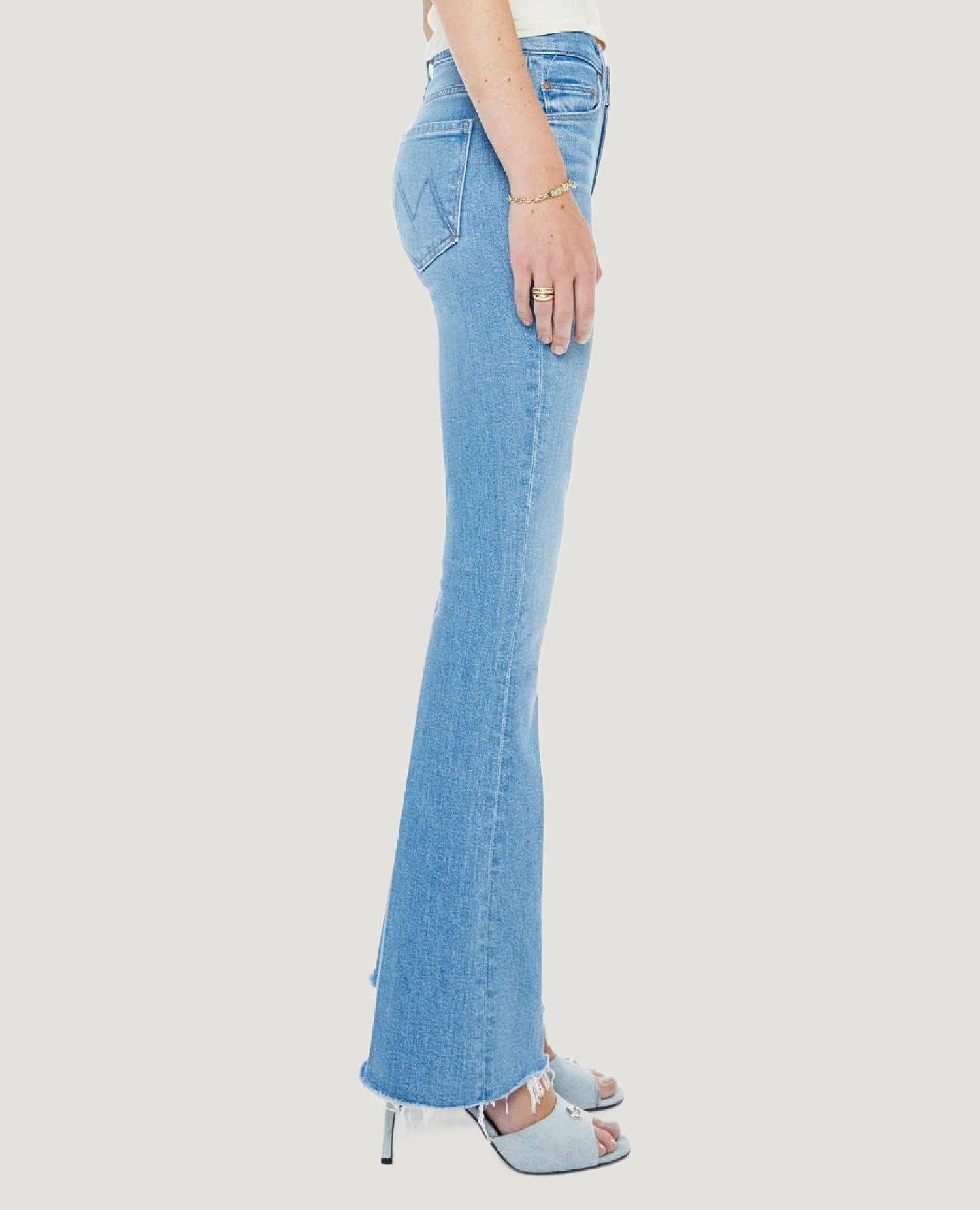Weekender Fray Jean Satisfy Cravings