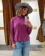 So Soft Mock Neck Frida Magenta