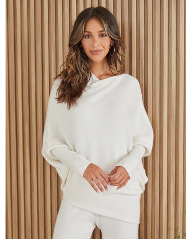 Asymmetrical Sweater Cream