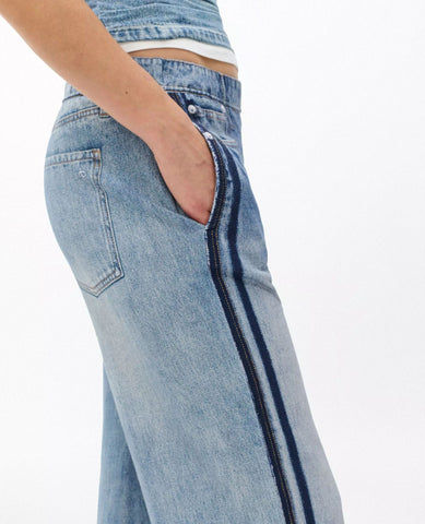 Viral Track Sweats Jean Coney