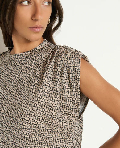 Frankie Tee Butterscotch Print