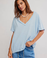 Nina V-Neck Tee Dew Shine
