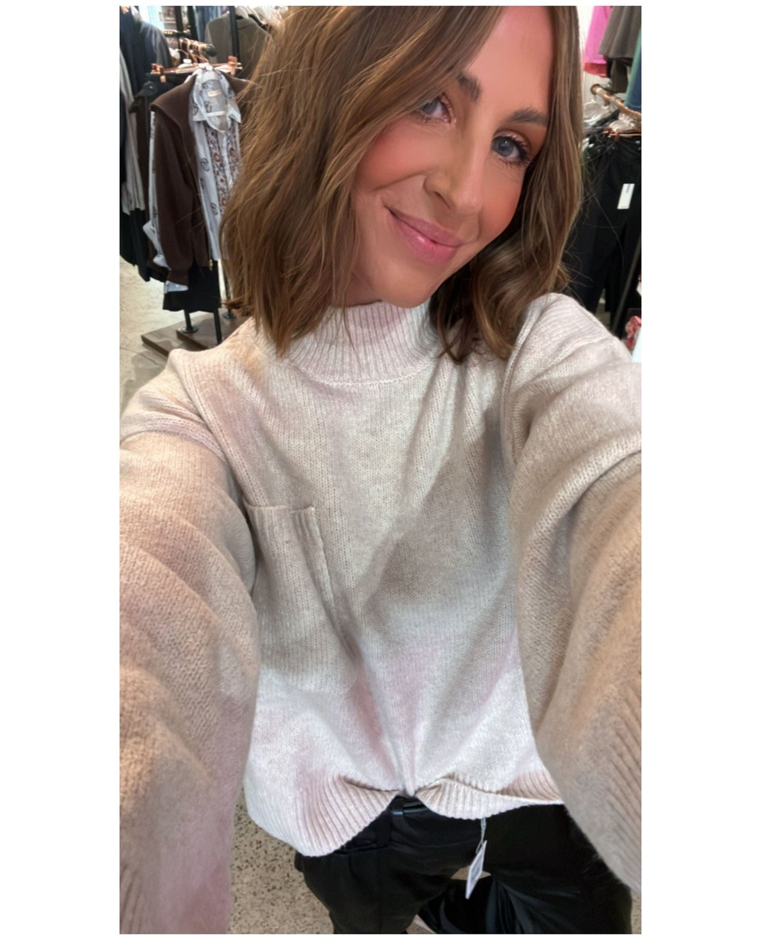 One Pocket Crew Sweater Pearl