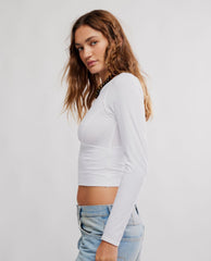 Protagonist Long Sleeve Tee in Ivory