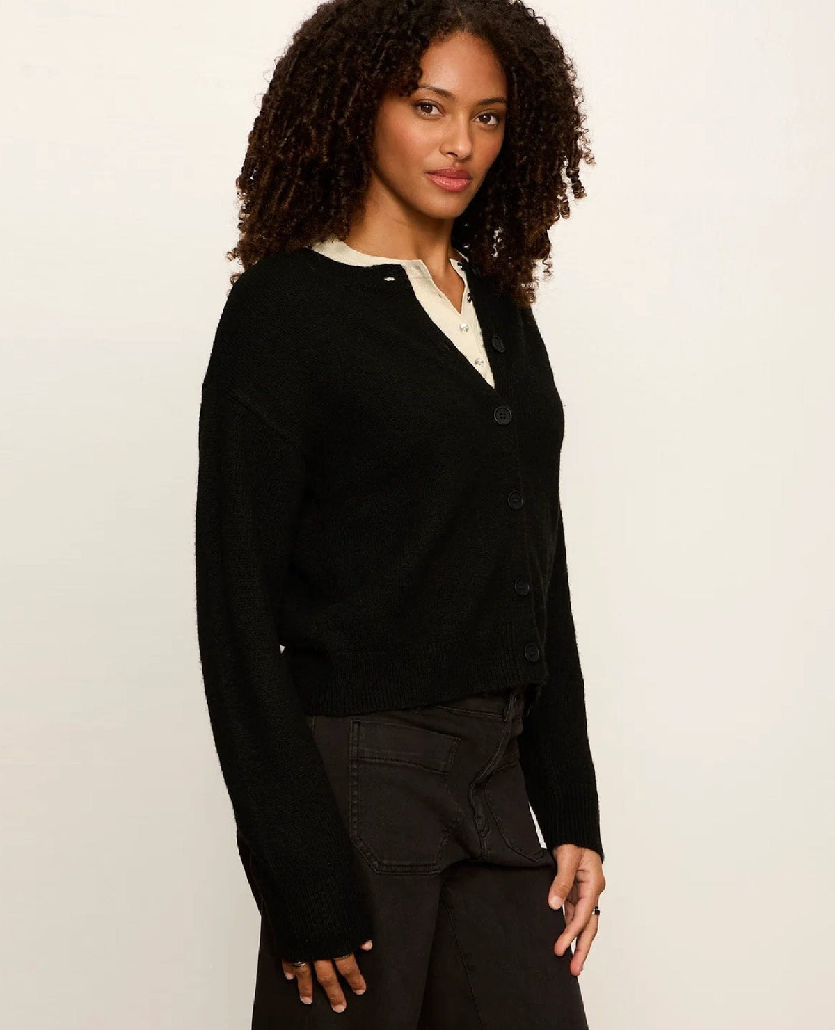 Must Have Cardi Black