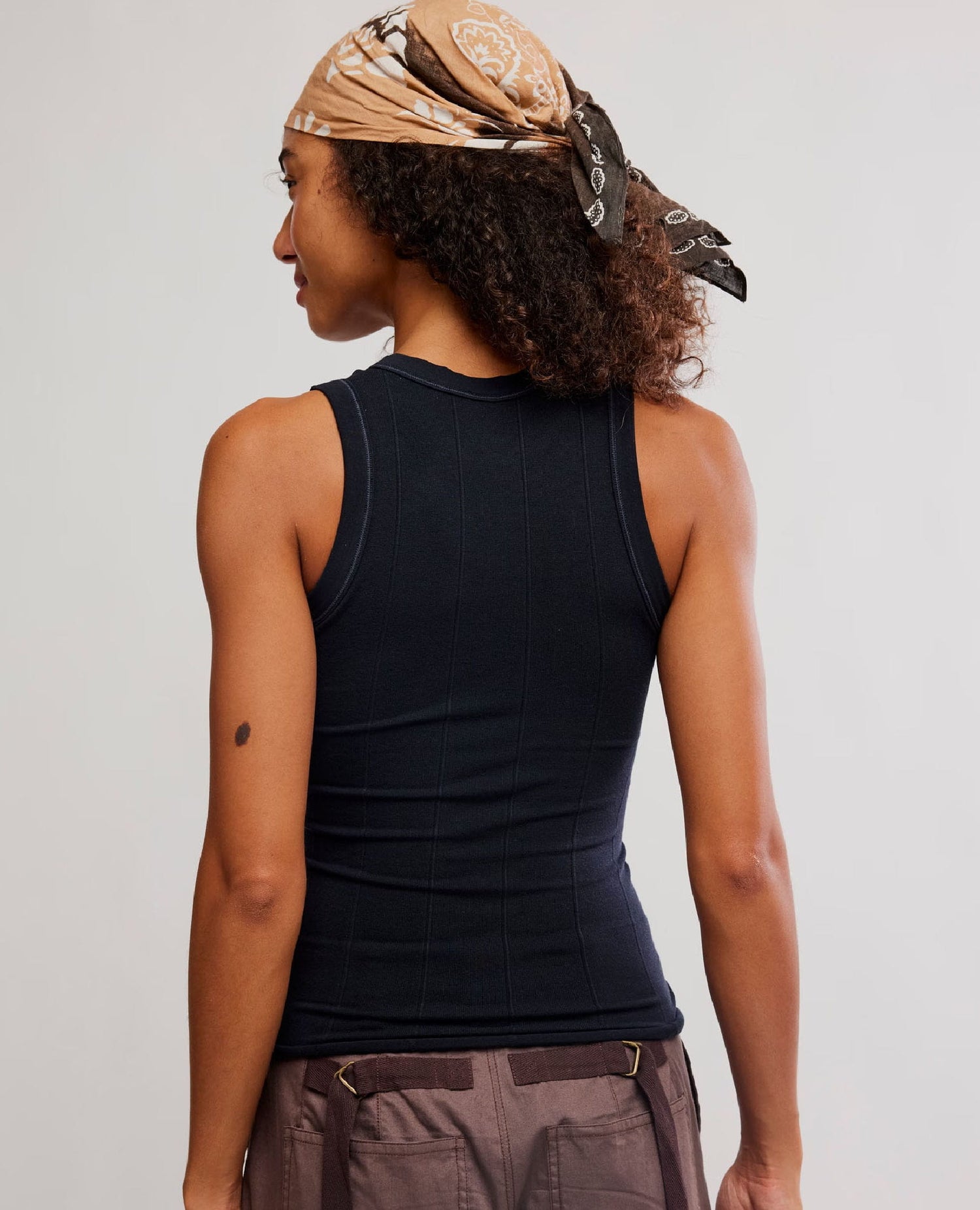 So Soft Seamless Tank Black