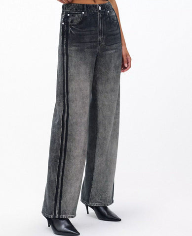 Viral Track Sweats Jean Black