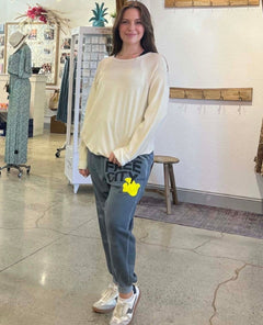 Bestseller Lucky Rabbit Sweatshirt Yummy Rabbit - PINK ARROWS