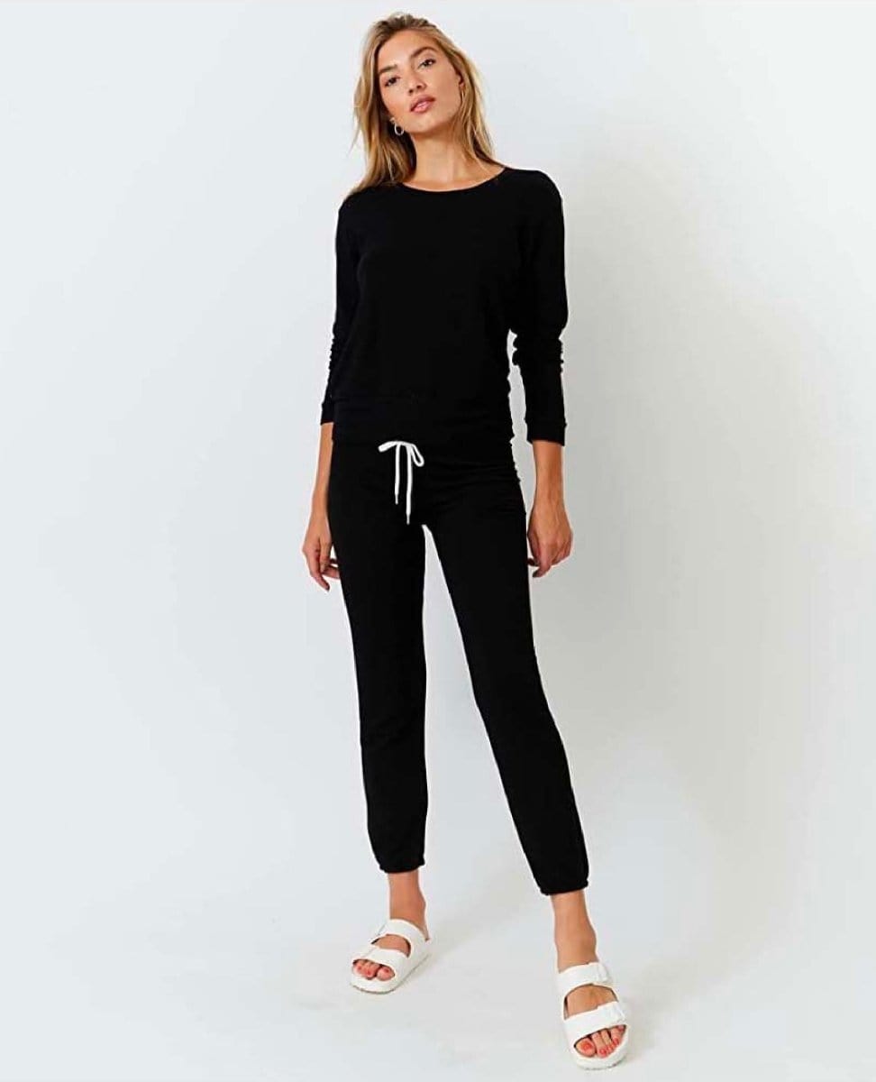 Bestseller Super Soft Sweatshirt Black - PINK ARROWS