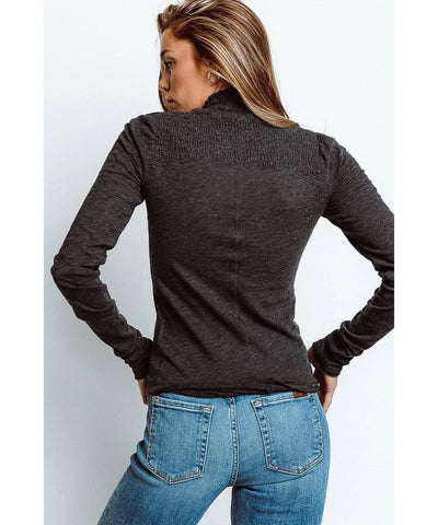 Caroline Smocked Tee Vintage Black - PINK ARROWS