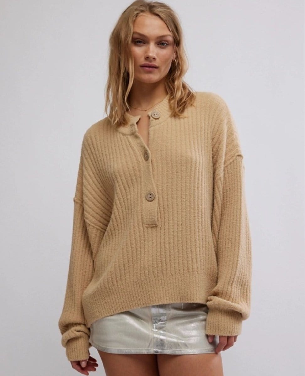 Cocoa Henley Sweater Sugar Cookie - PINK ARROWS