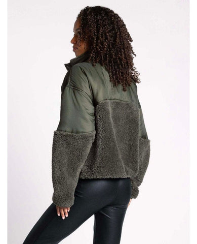 Delia Sherpa Olive Jacket - PINK ARROWS