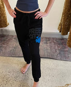 Free City Pocket Sweatpant Superblack Blue Dove - PINK ARROWS