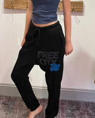 Free City Pocket Sweatpant Superblack Blue Dove - PINK ARROWS