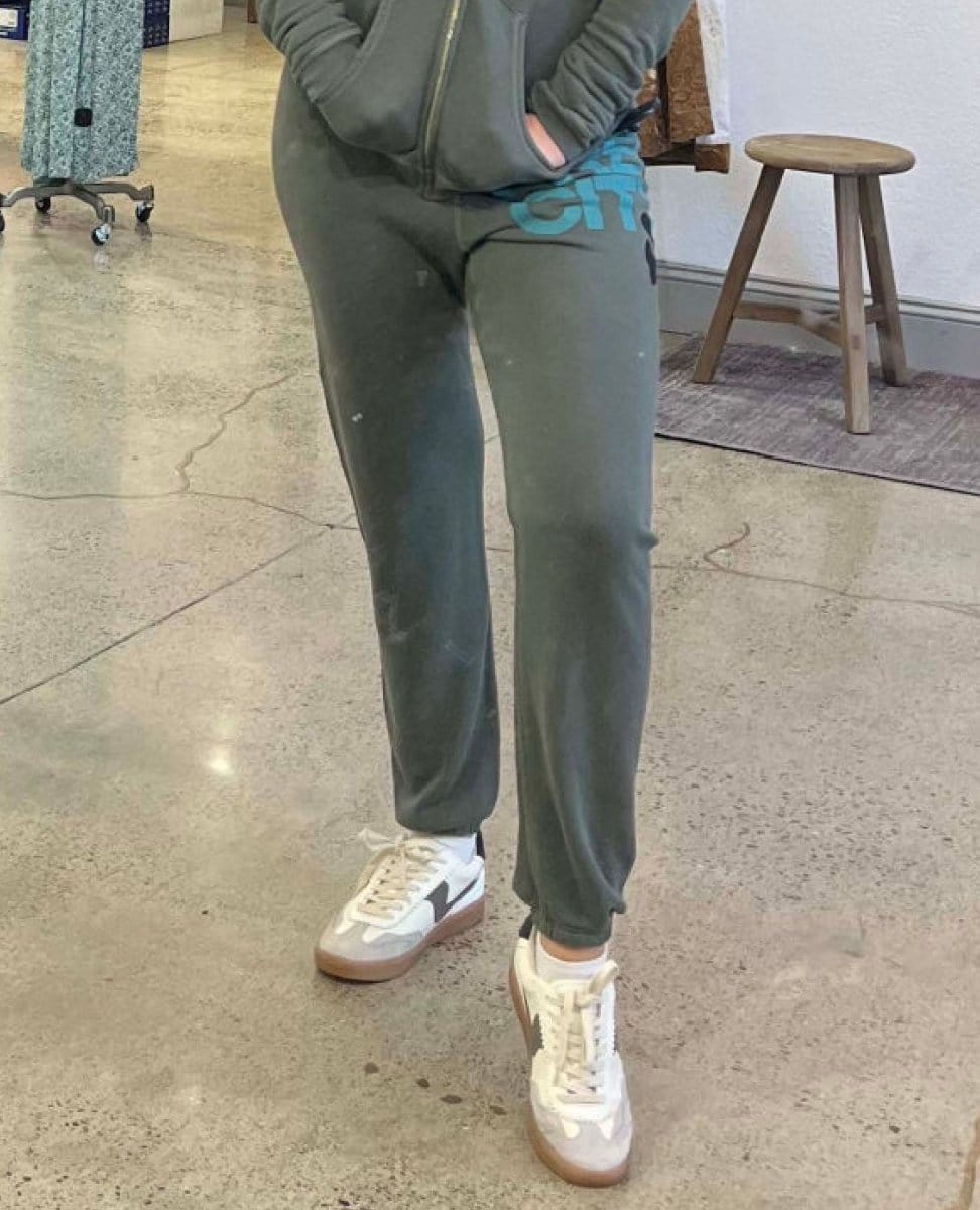 FREECITY Superfluff Sweatpants Mushroom - PINK ARROWS