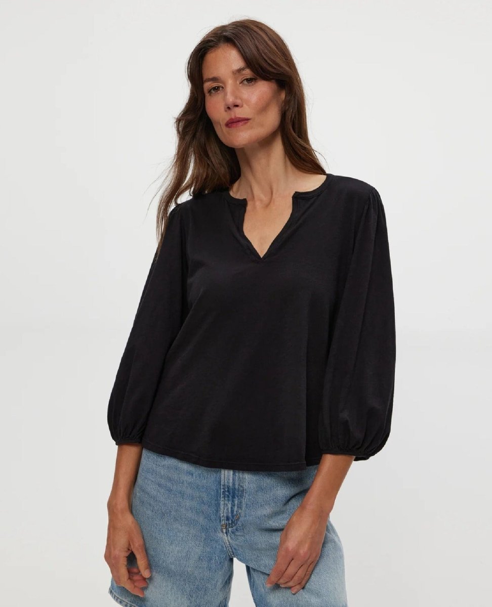 Gabi Puff Sleeve Top in Black - PINK ARROWS