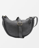 Hug Hobo Bag in Black - PINK ARROWS