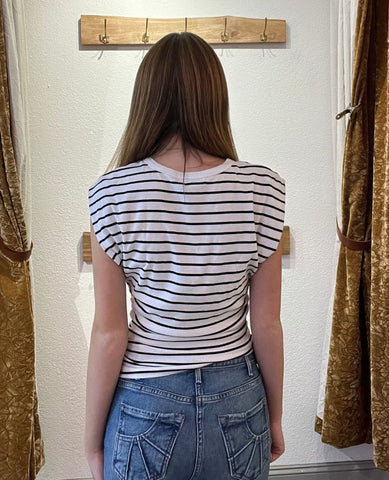 Joni Top White/Black Stripes - PINK ARROWS