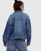 Levi's 90's Trucker Jacket Soft As Butter Dark - PINK ARROWS