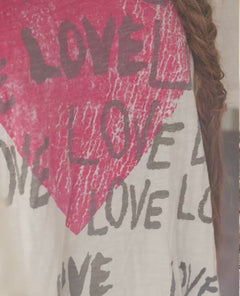 Magnolia Pearl Season of Love Amor Tee - PINK ARROWS
