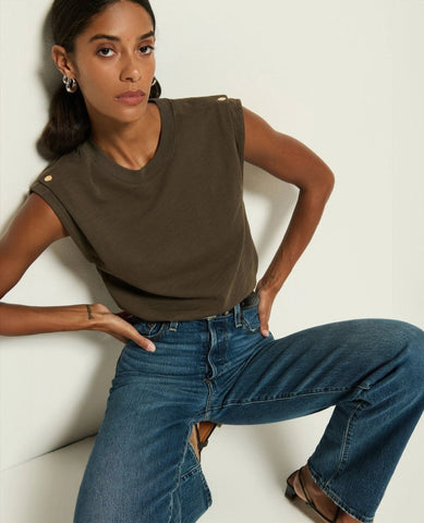 Marina Muscle Tee Espresso - PINK ARROWS