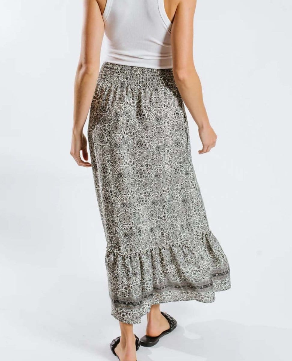 Moulika Skirt Black White Color - PINK ARROWS