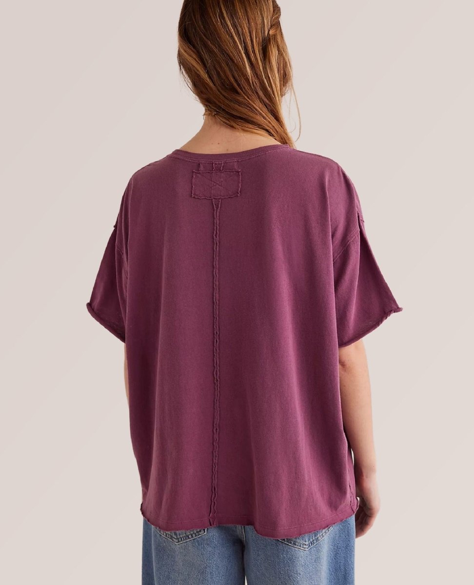 Nina Tee Maroon - PINK ARROWS