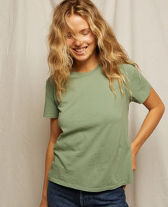 Perfect Harley Crew Tee Aloe - PINK ARROWS