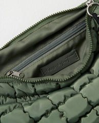 Quilted Carryall Seagrass - PINK ARROWS