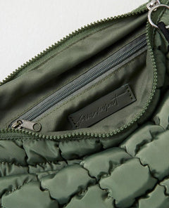 Quilted Carryall Seagrass - PINK ARROWS