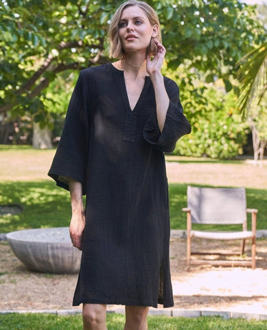 Short Tunic Pockets Black Dress - PINK ARROWS