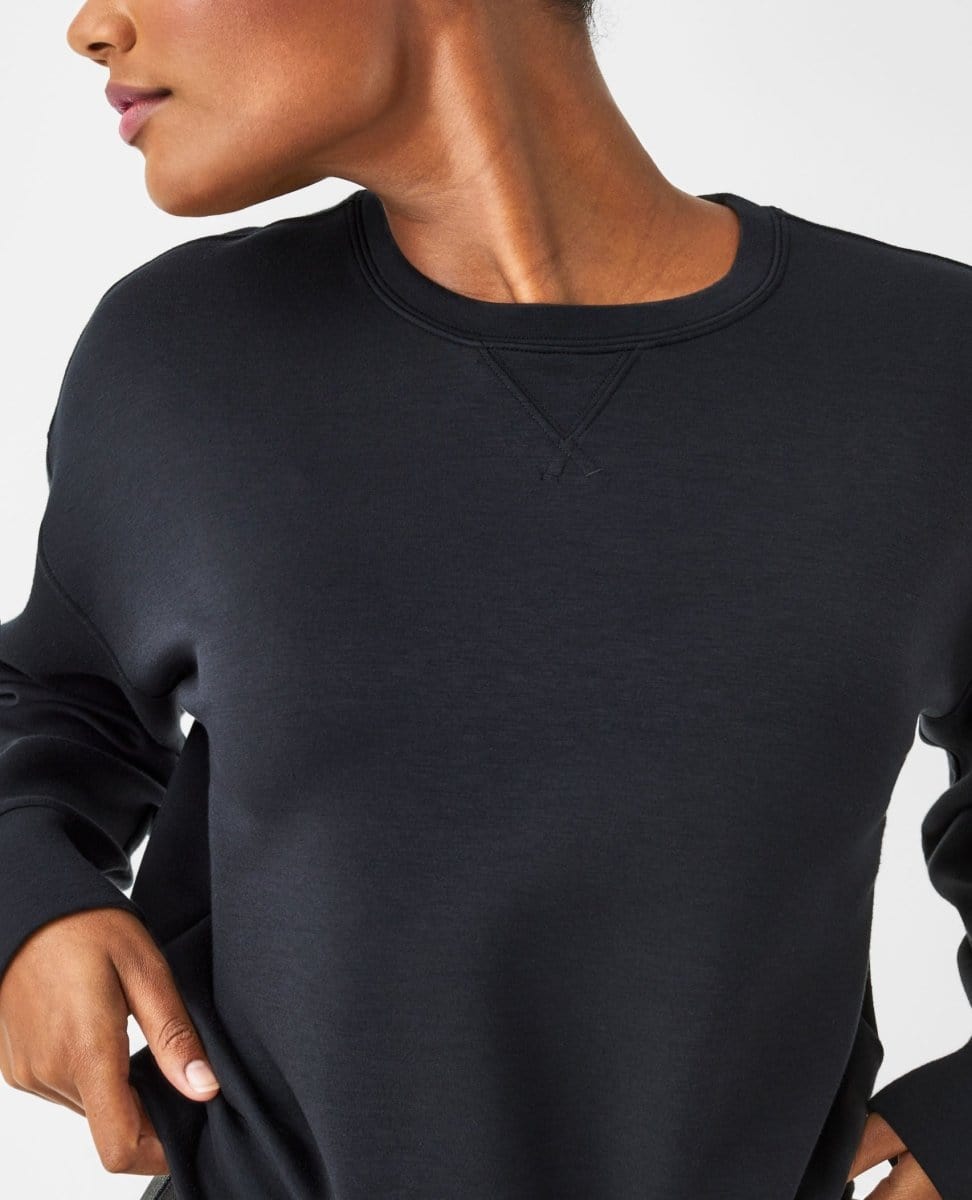 Spanx® Airessentials Crewneck Very Black - PINK ARROWS