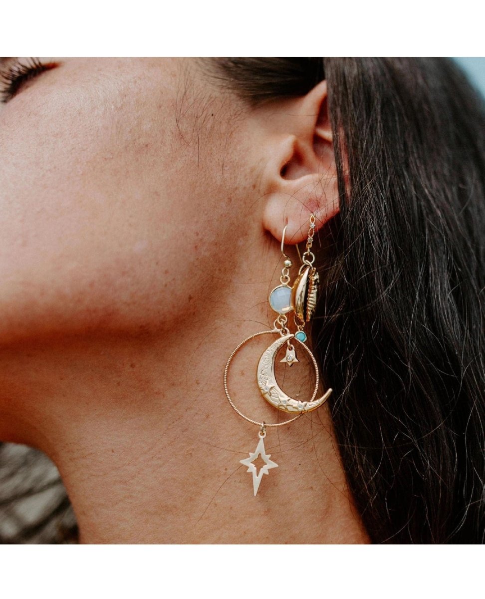 Swinging On A Star Earrings - PINK ARROWS